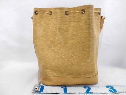 LOUIS VUITTON Epi LV Epi Noe M44009 SP0997 Shoulder Bag