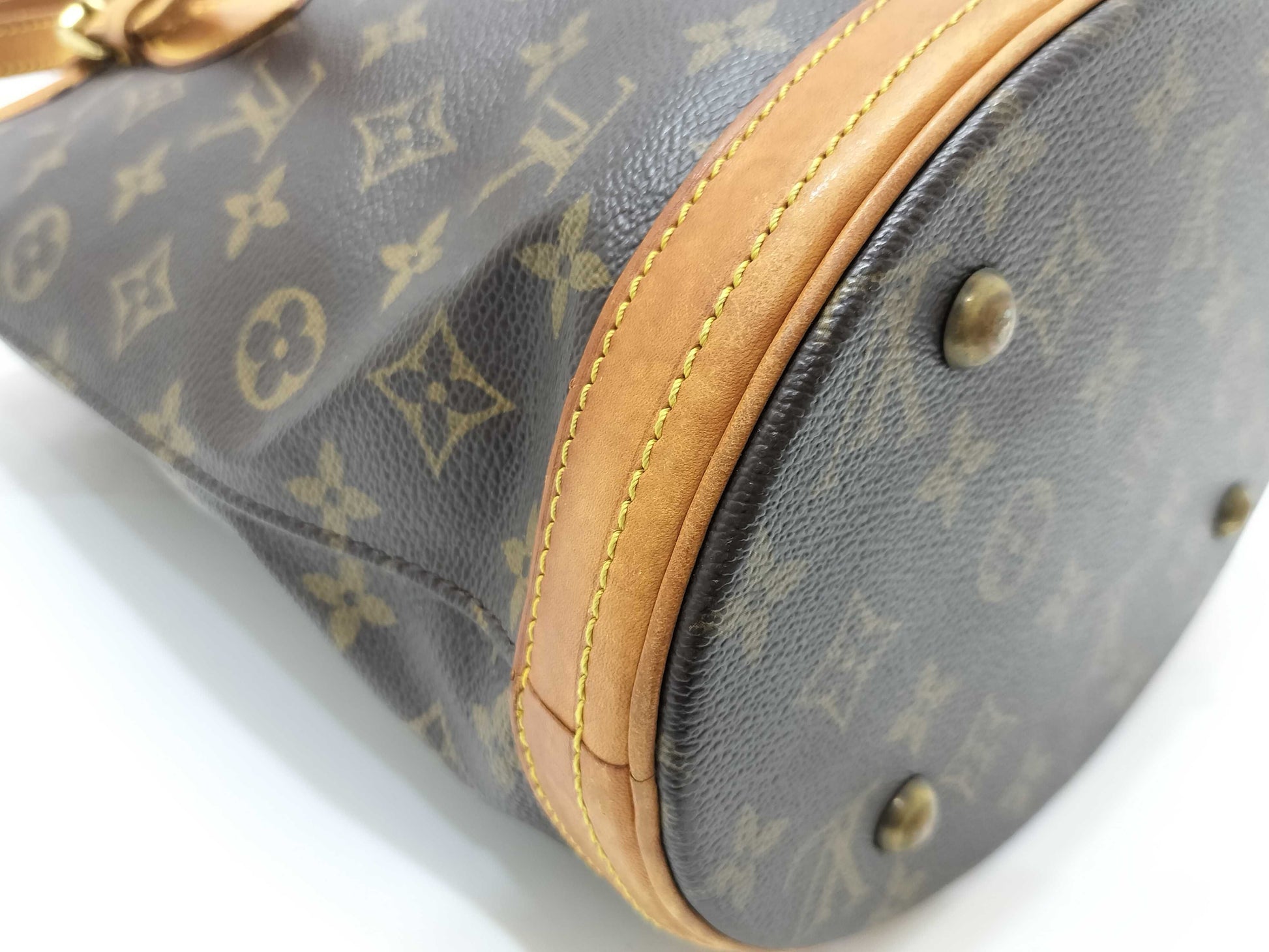 LOUIS VUITTON M42238 Monogram Bucket PM Tote Bag
