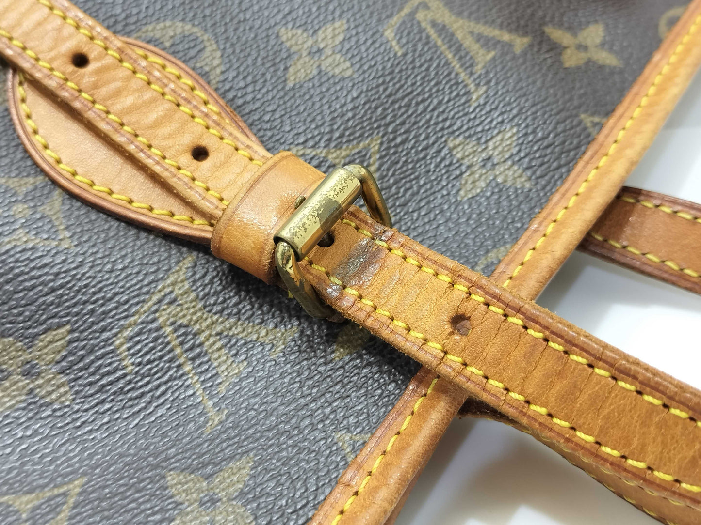 LOUIS VUITTON M42238 Monogram Bucket PM Tote Bag