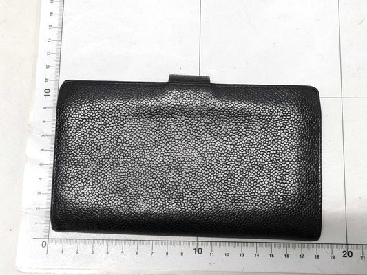 CHANEL Caviar Skin Wallet