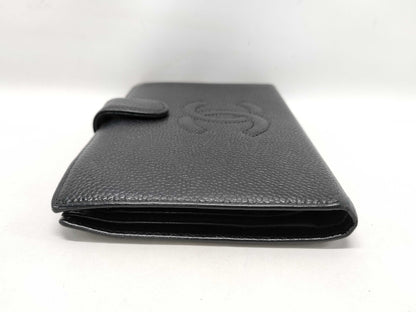 CHANEL Caviar Skin Wallet