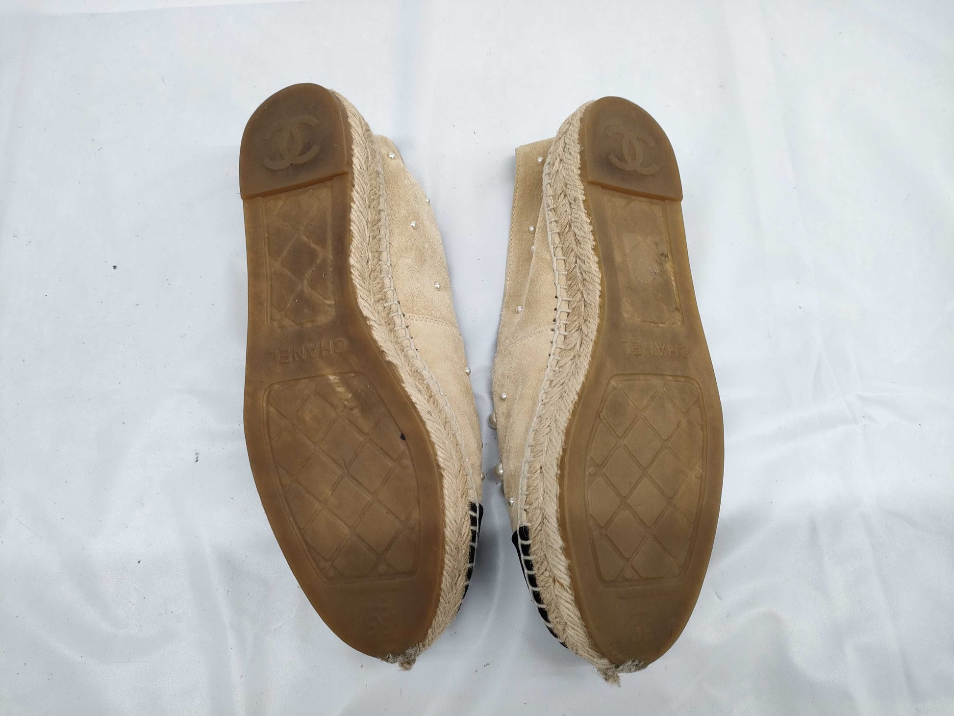CHANEL Espadrilles with Coco Mark and Pearl, G29762, Size 36, Other Shoes