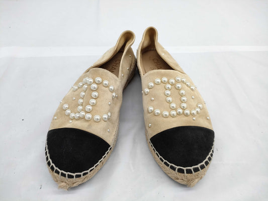 CHANEL Espadrilles with Coco Mark and Pearl, G29762, Size 36, Other Shoes