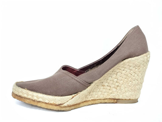 Yves Saint Laurent Wedge Sole Logo Pumps