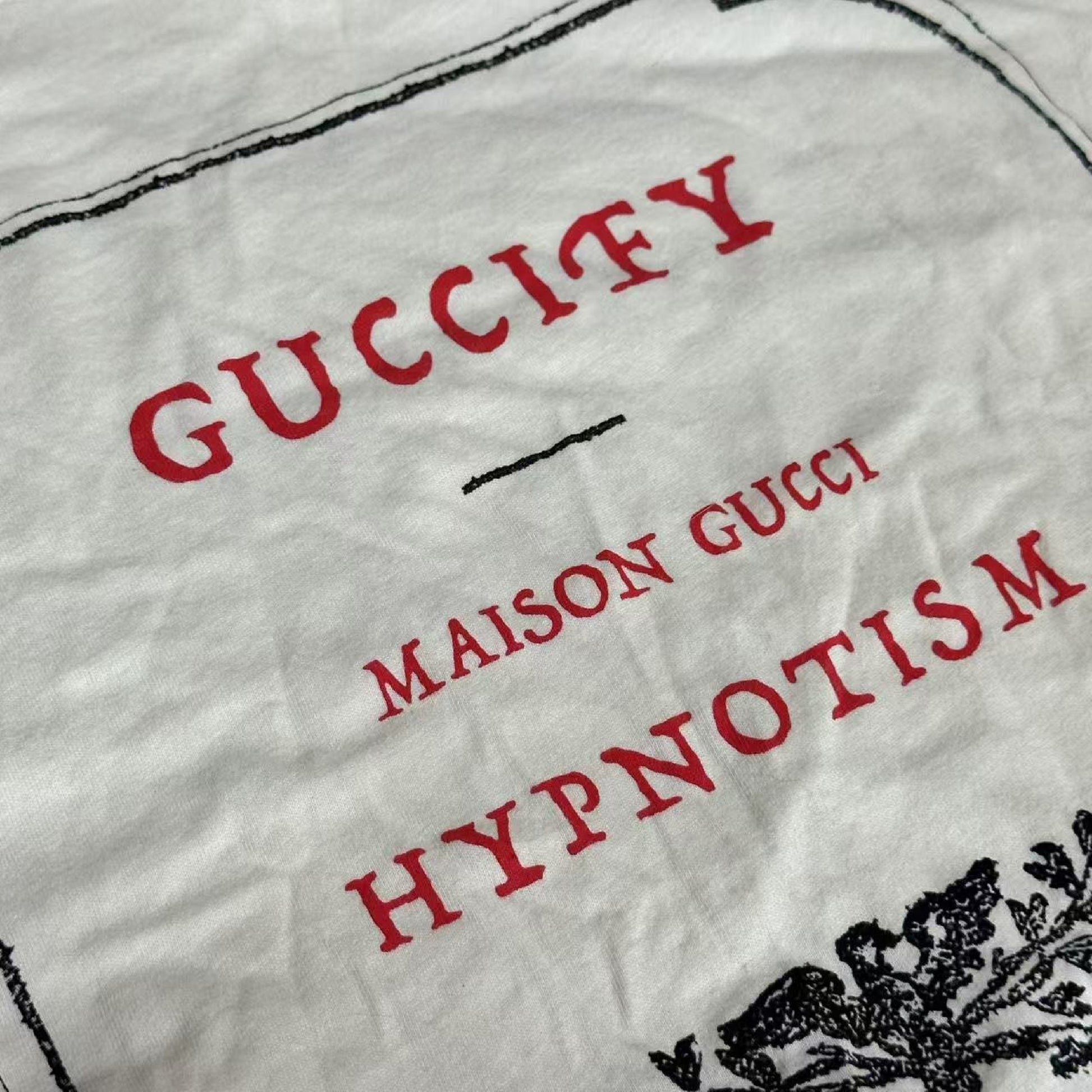 GUCCI S T-shirt