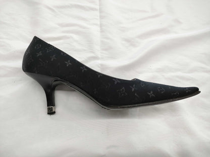 LOUIS VUITTON LOUIS VUITTON Louis Vuitton Monogram Mini Heel Pumps Size 35