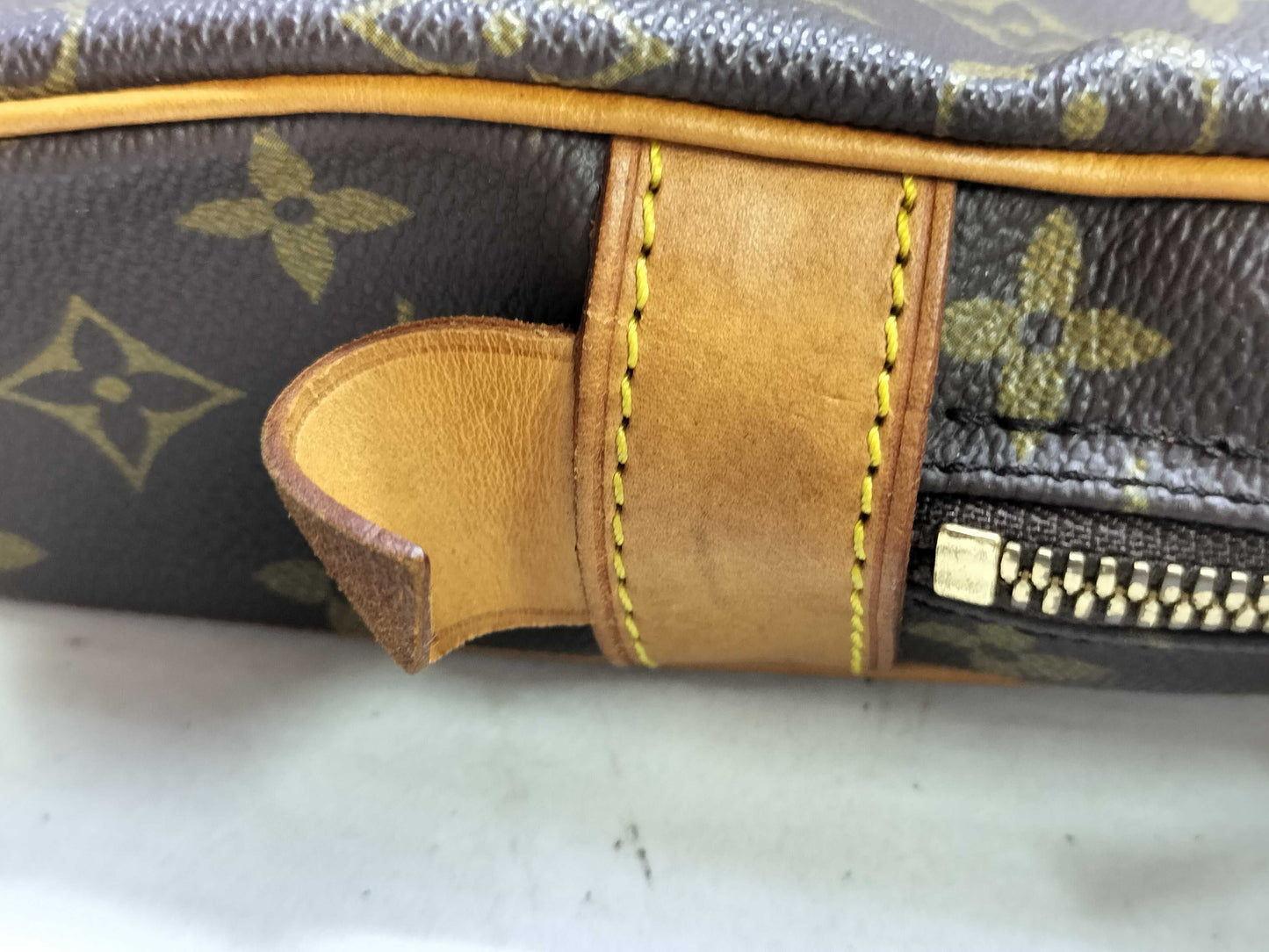 LOUIS VUITTON Monogram Bag Handbag Louis Vuitton Business Bag