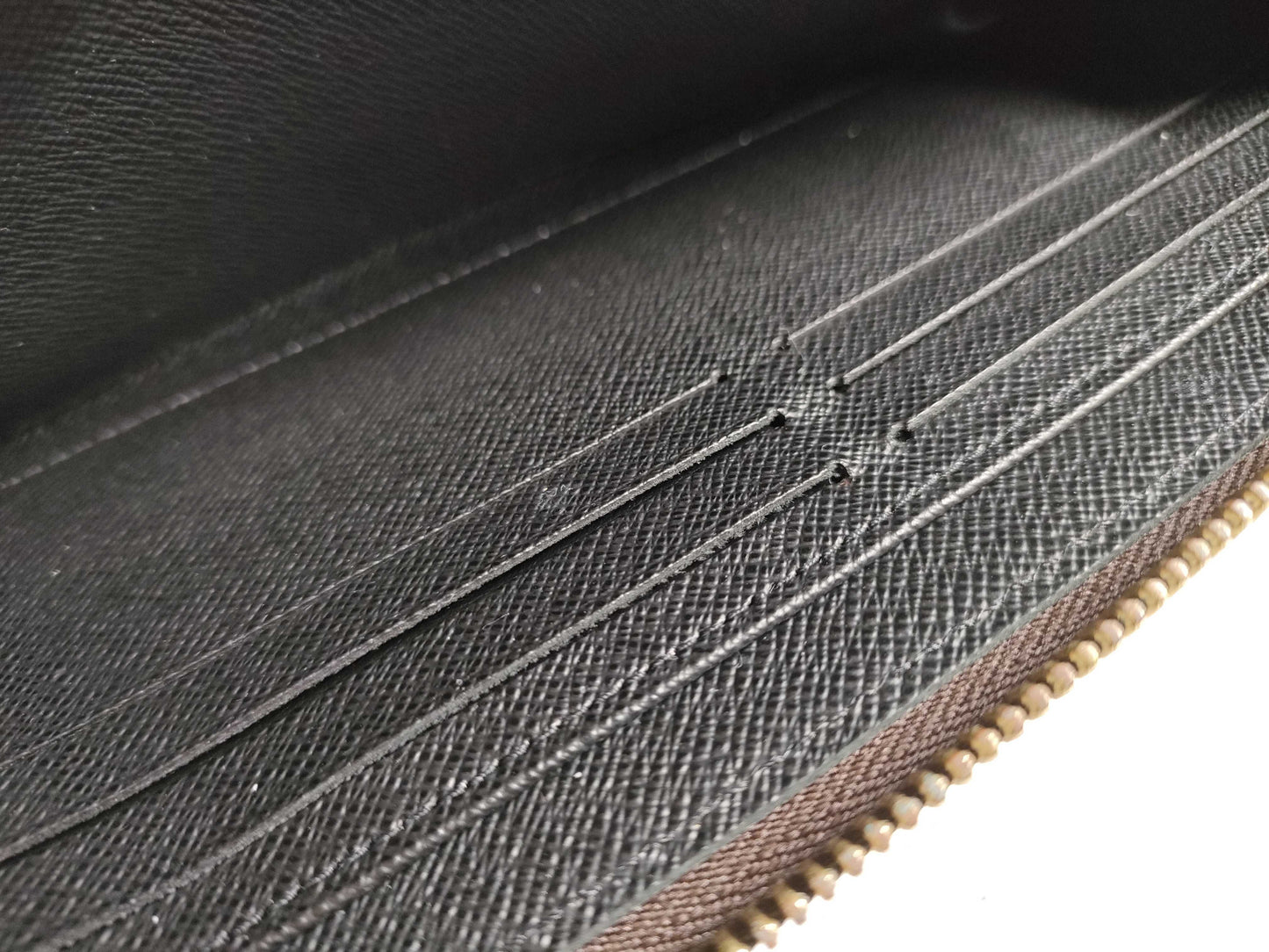 LOUIS VUITTON M82444 Louis Vuitton Monogram Reverse Zippy Wallet with IC Tag and G Hardware