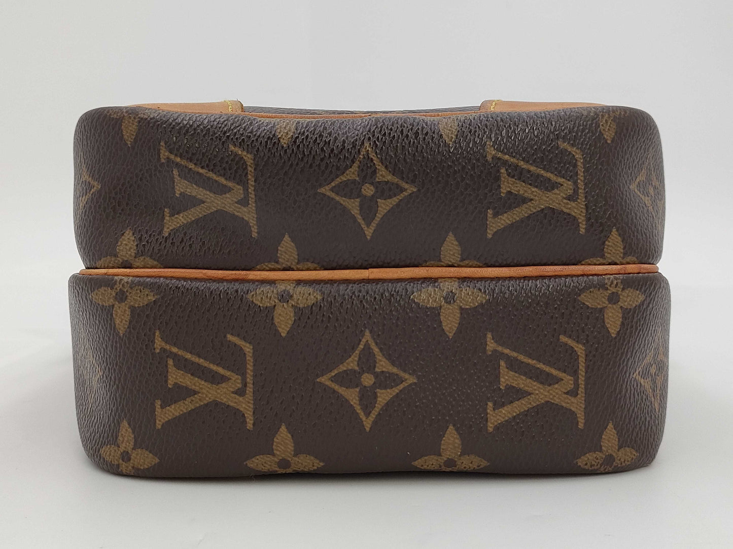 LOUIS VUITTON M45236 Monogram Amazon Shoulder Bag