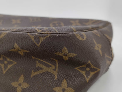 LOUIS VUITTON Monogram True Toilet Clutch Bag