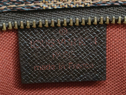 LOUIS VUITTON Damier Truth Makeup Pouch