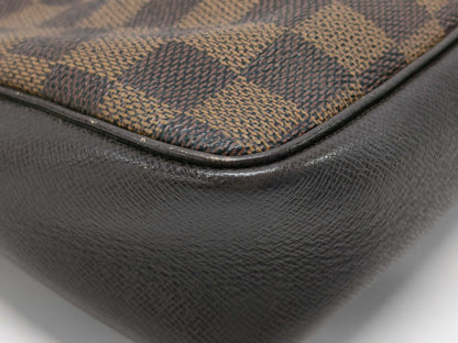 LOUIS VUITTON Damier Truth Makeup Pouch