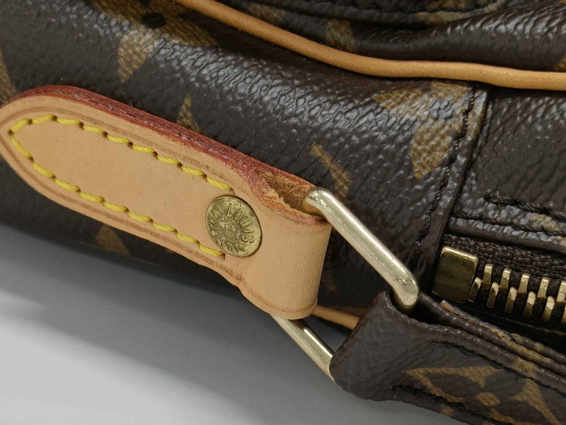 LOUIS VUITTON Monogram Amazon Shoulder Bag
