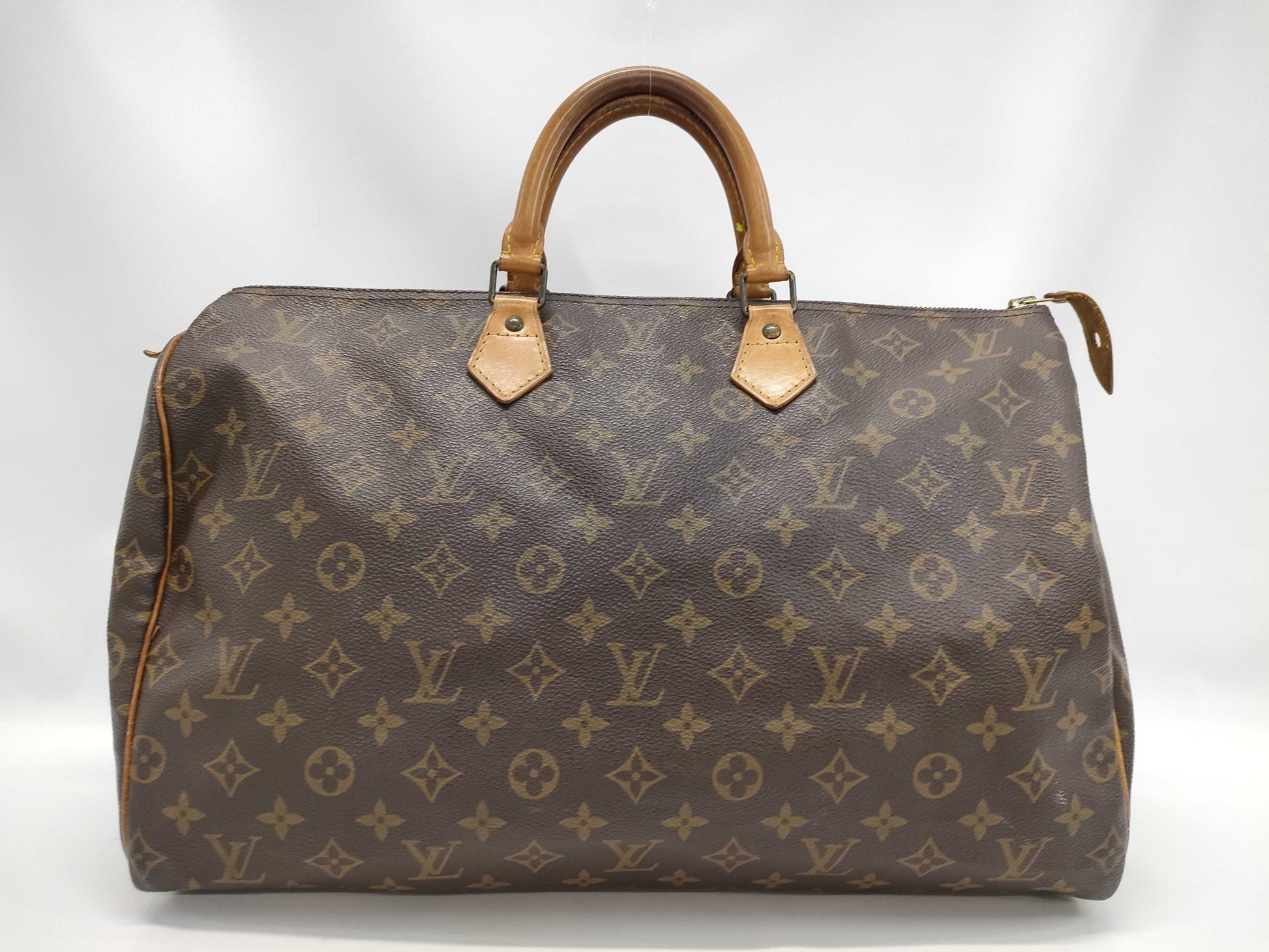 LOUIS VUITTON Monogram Speedy 40 Handbag