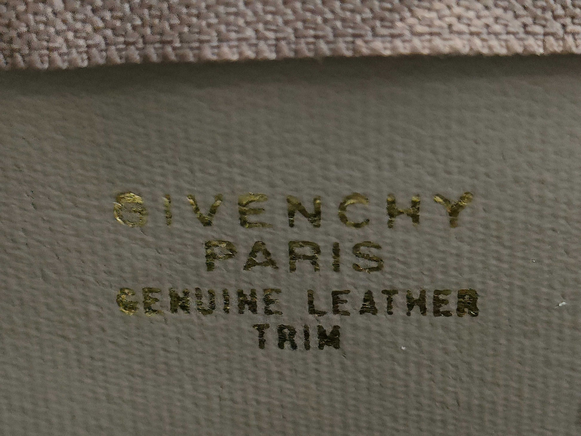 GIVENCHY Shoulder Bag