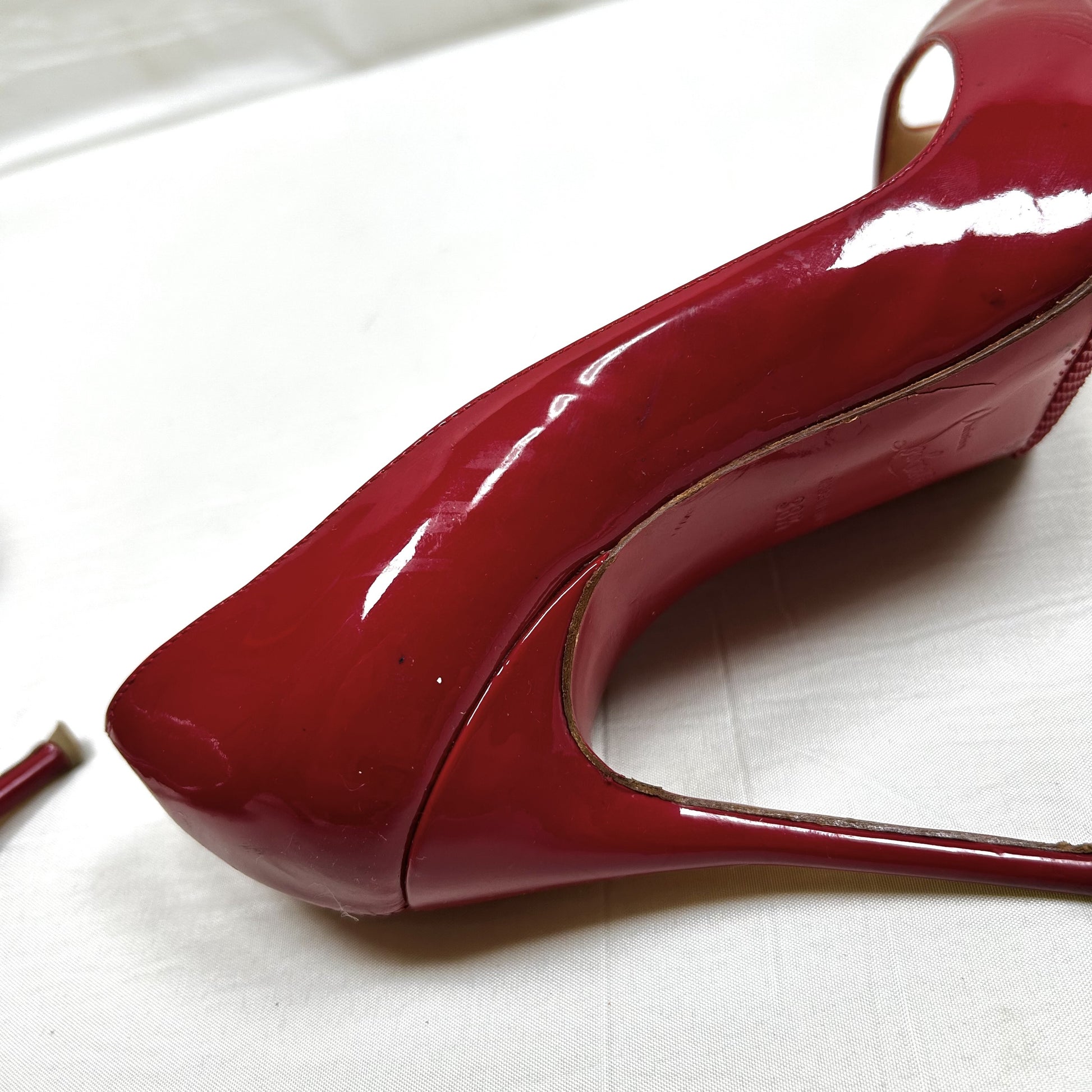 Christian Louboutin Christian Louboutin Patent Mule Heel 38 1/2 Mule
