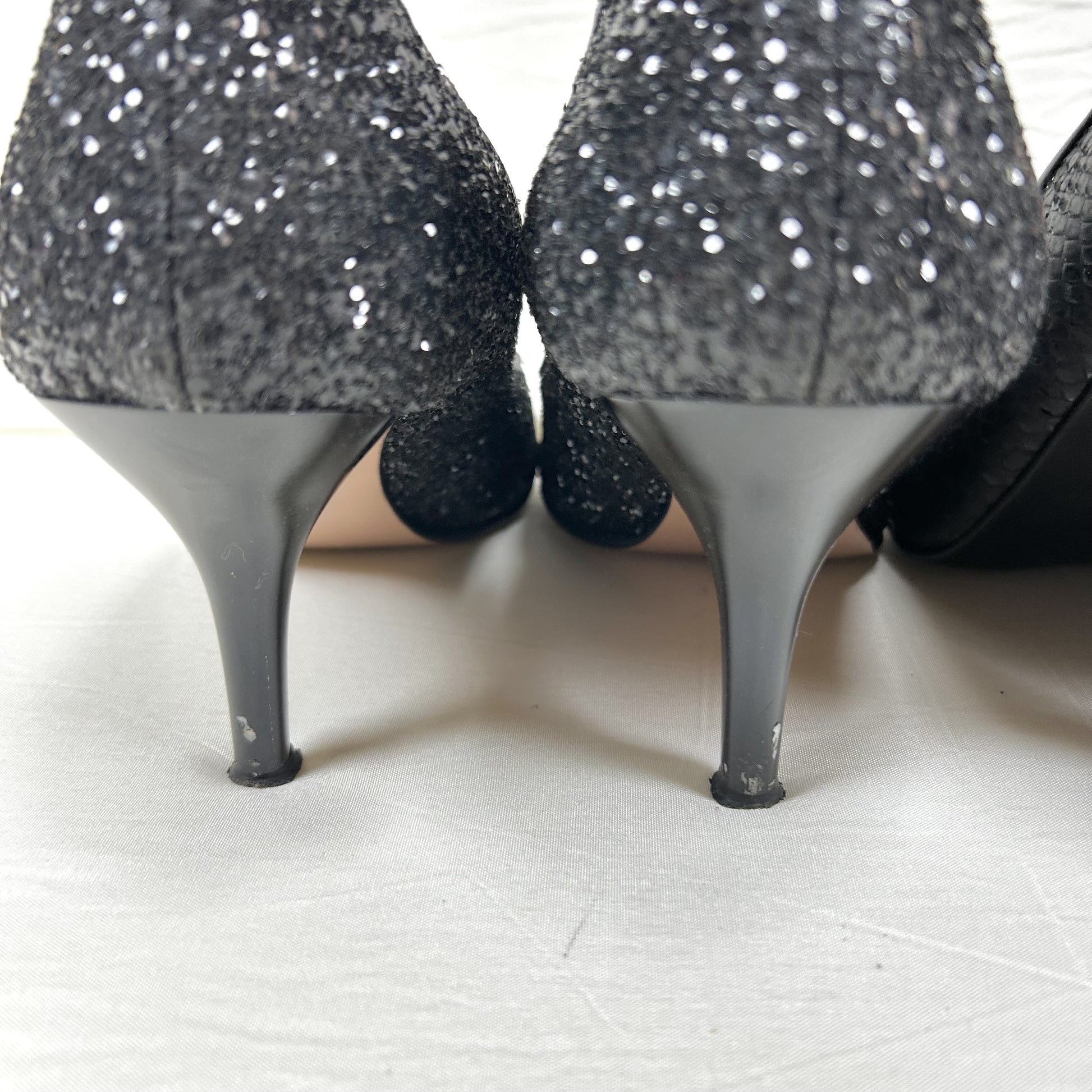 DIANA 2-Pair Pumps, Sizes 23 and 23.5