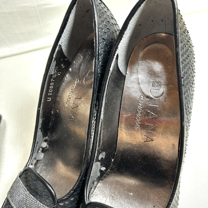 DIANA 2-Pair Pumps, Sizes 23 and 23.5