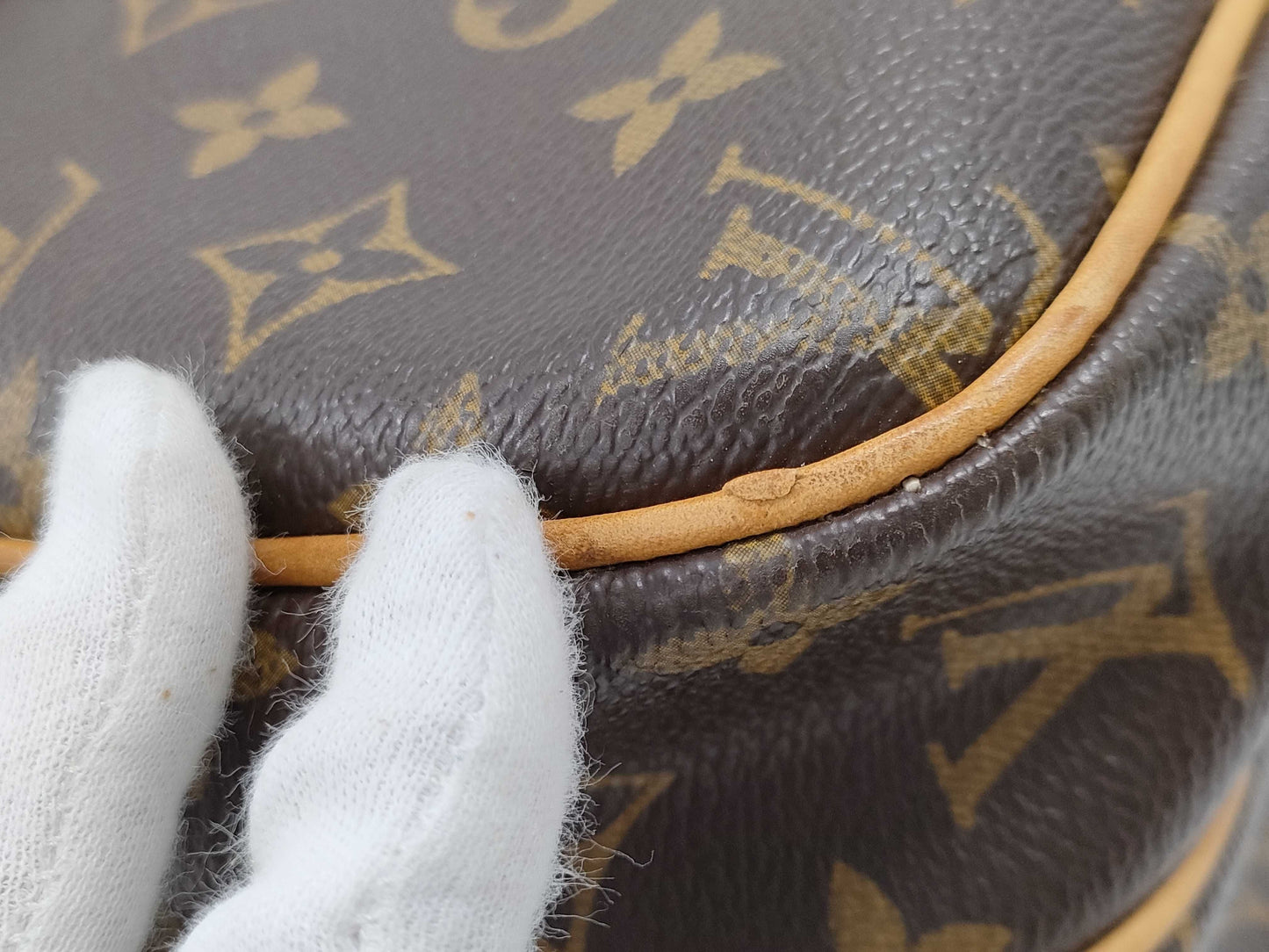 LOUIS VUITTON Monogram Reporter Bag SP0083 Shoulder Bag