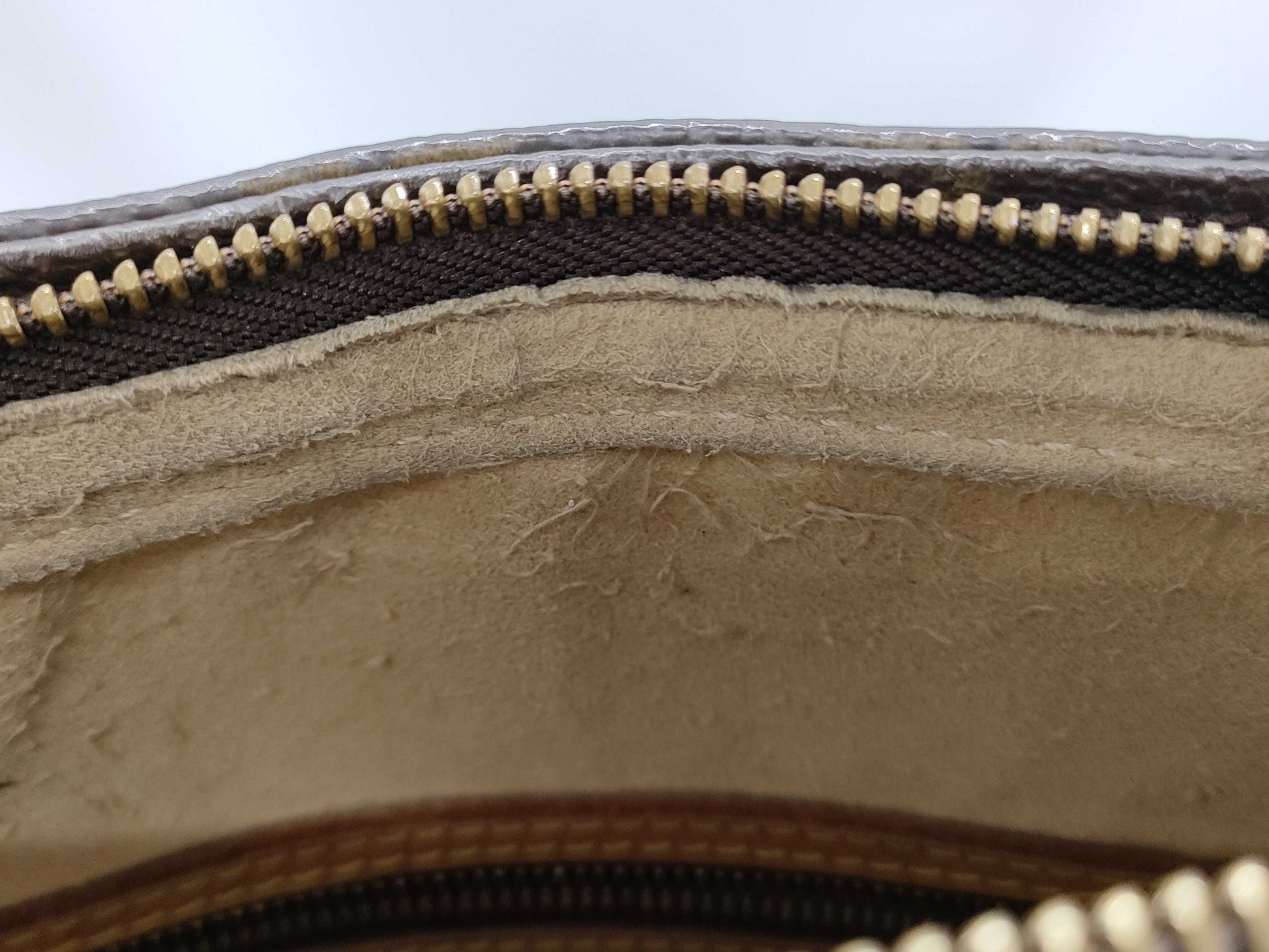 LOUIS VUITTON Monogram Louis Vuitton Monogram Brand Bag Looping GMMI1011 Shoulder Bag