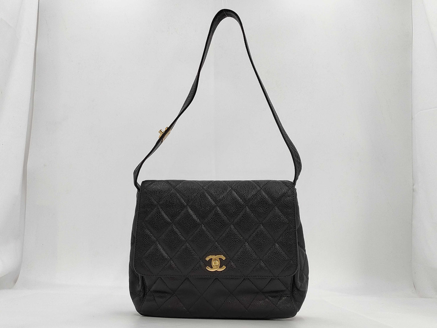 CHANEL Matelasse Shoulder Bag