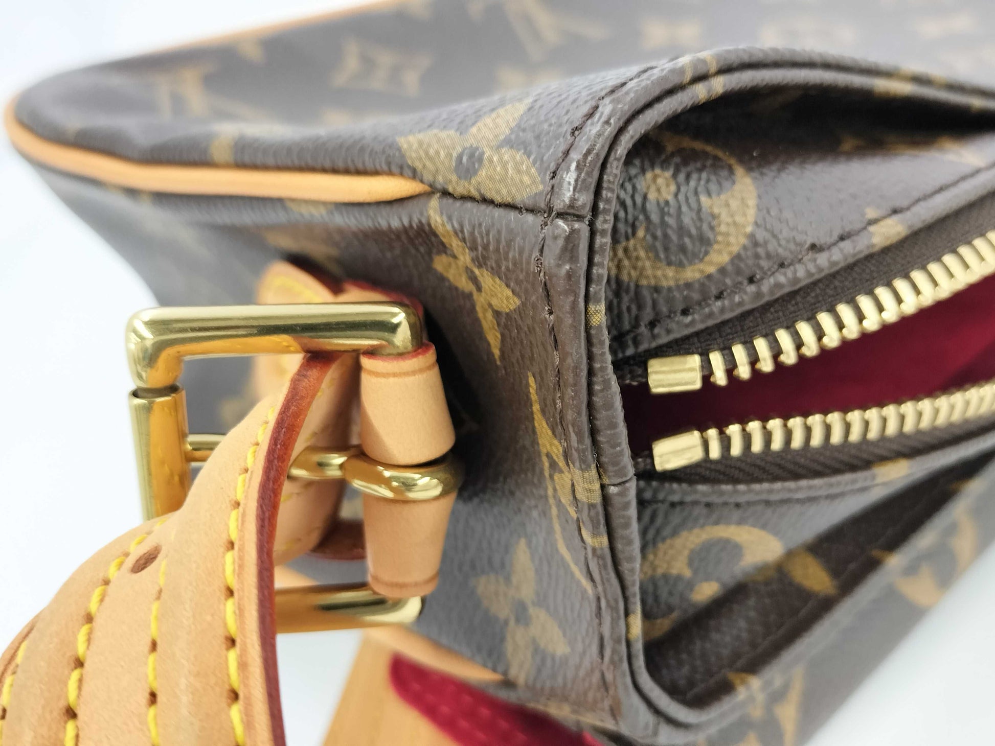 LOUIS VUITTON Viva Cite MM Monogram Shoulder Bag/Handbag