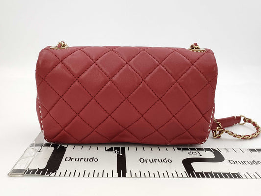 CHANEL CHANEL shoulder bag