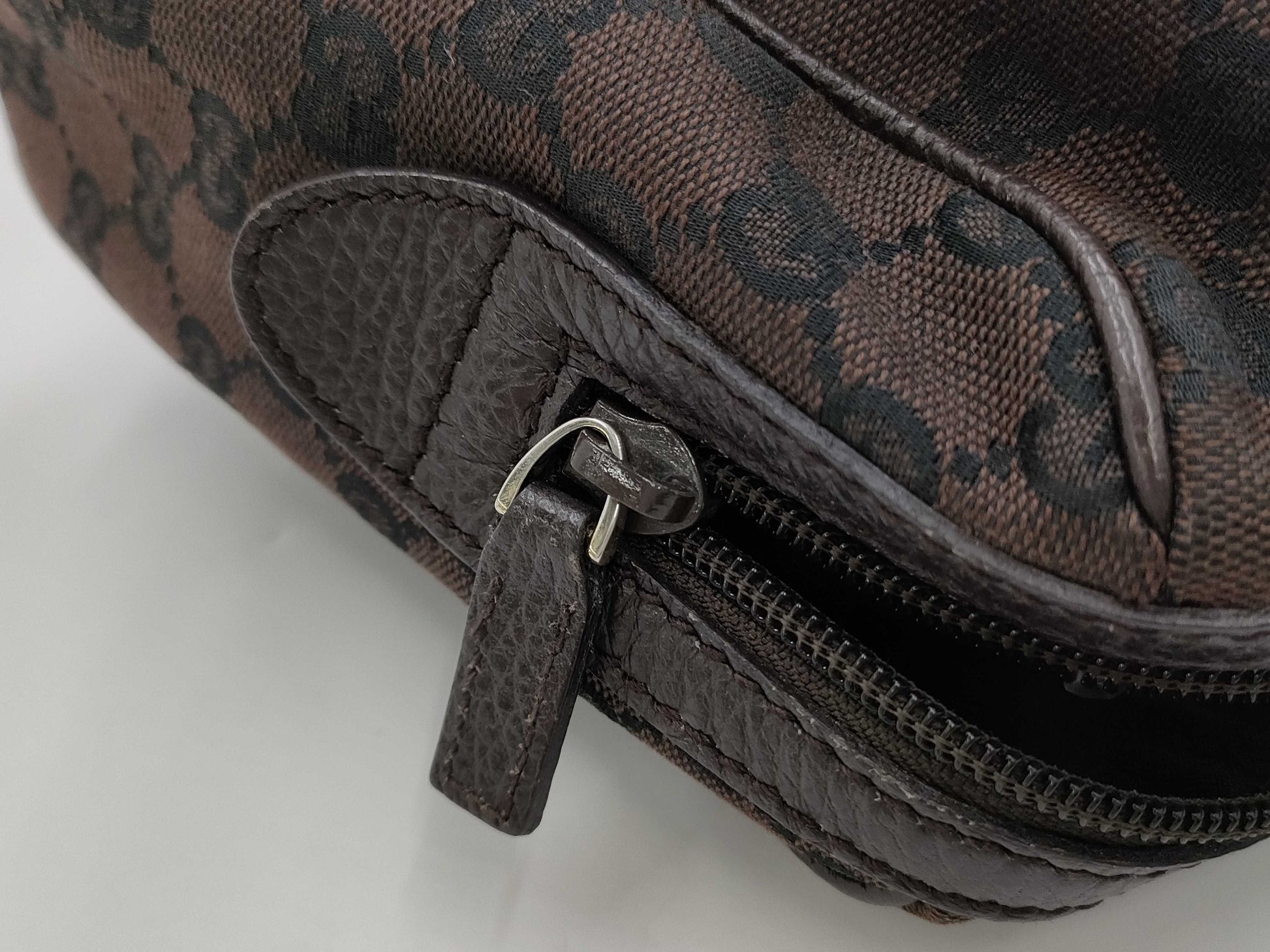 GUCCI GG canvas handbag
