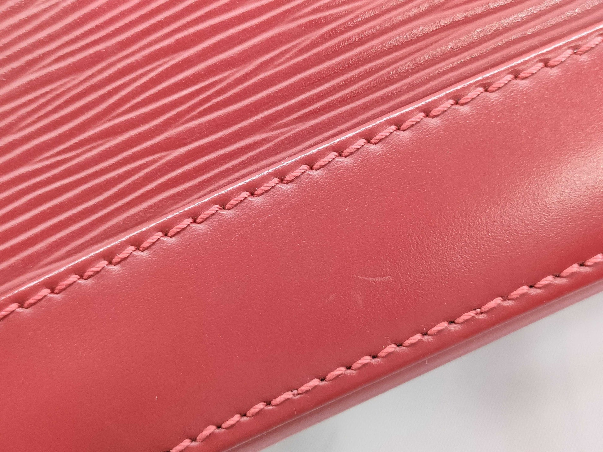 LOUIS VUITTON M40850 Epi Alma BB Epi Carmine M40850 Handbag