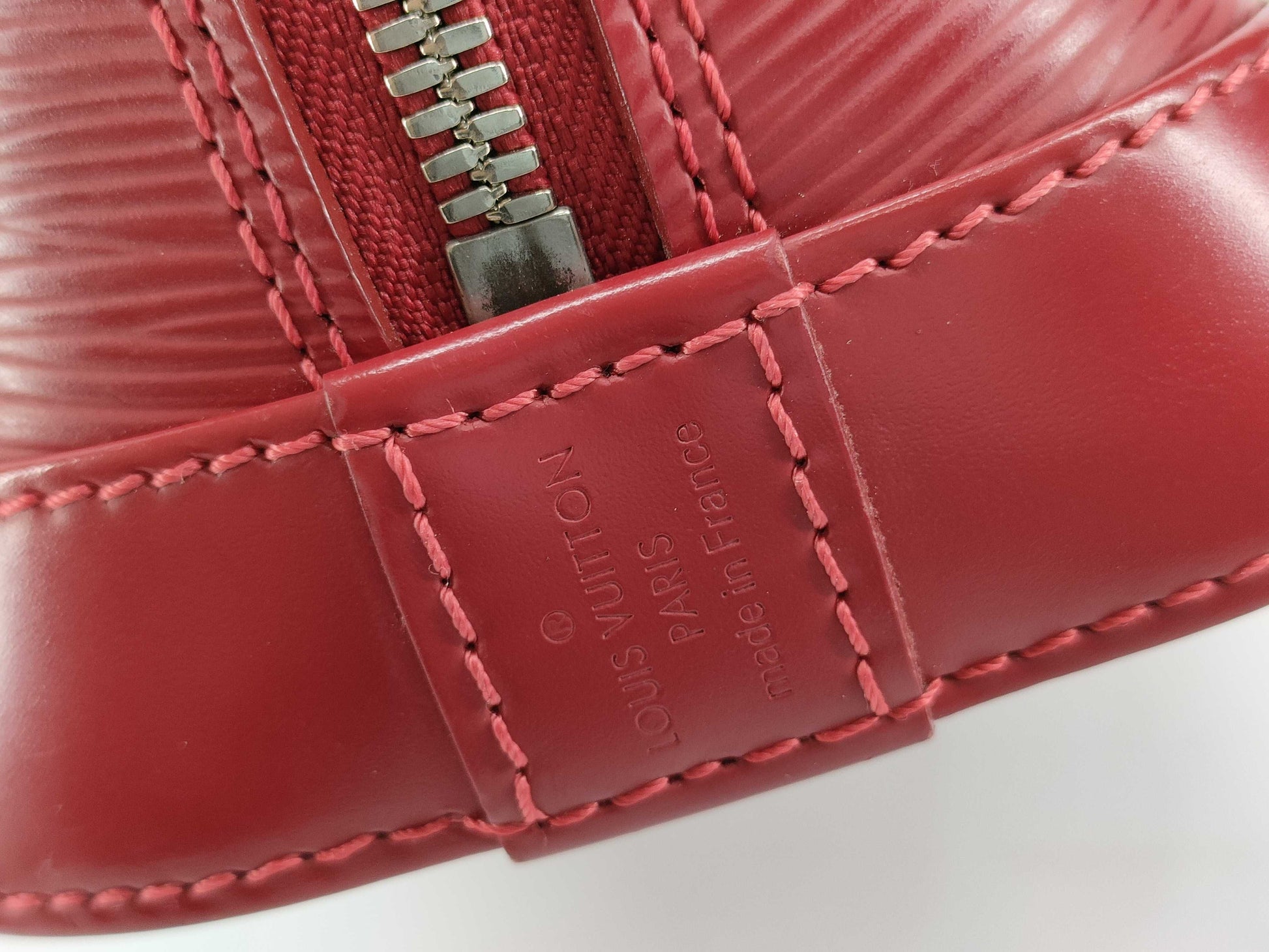 LOUIS VUITTON M40850 Epi Alma BB Epi Carmine M40850 Handbag