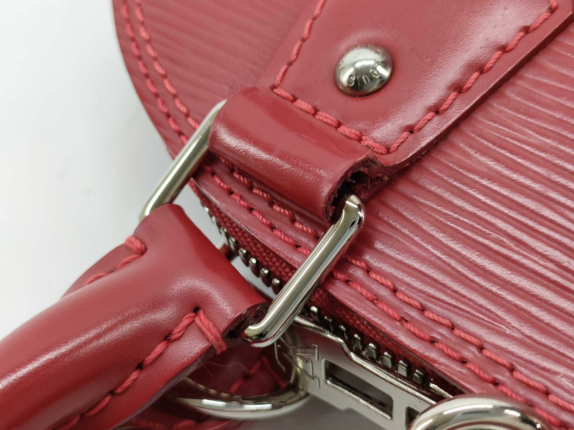 LOUIS VUITTON M40850 Epi Alma BB Epi Carmine M40850 Handbag