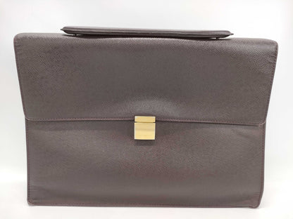 LOUIS VUITTON M30776 Taiga Business Bag