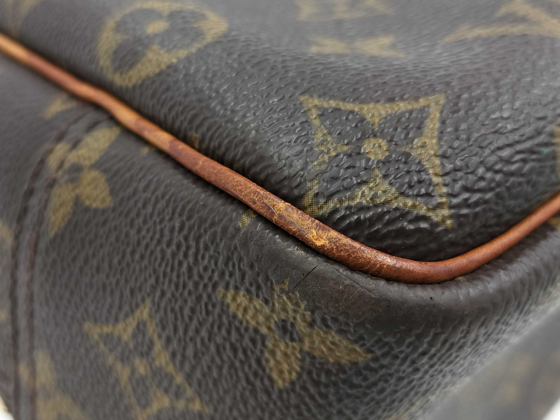 LOUIS VUITTON LOUIS VUITTON Monogram M47270 Deauville Handbag Handbag