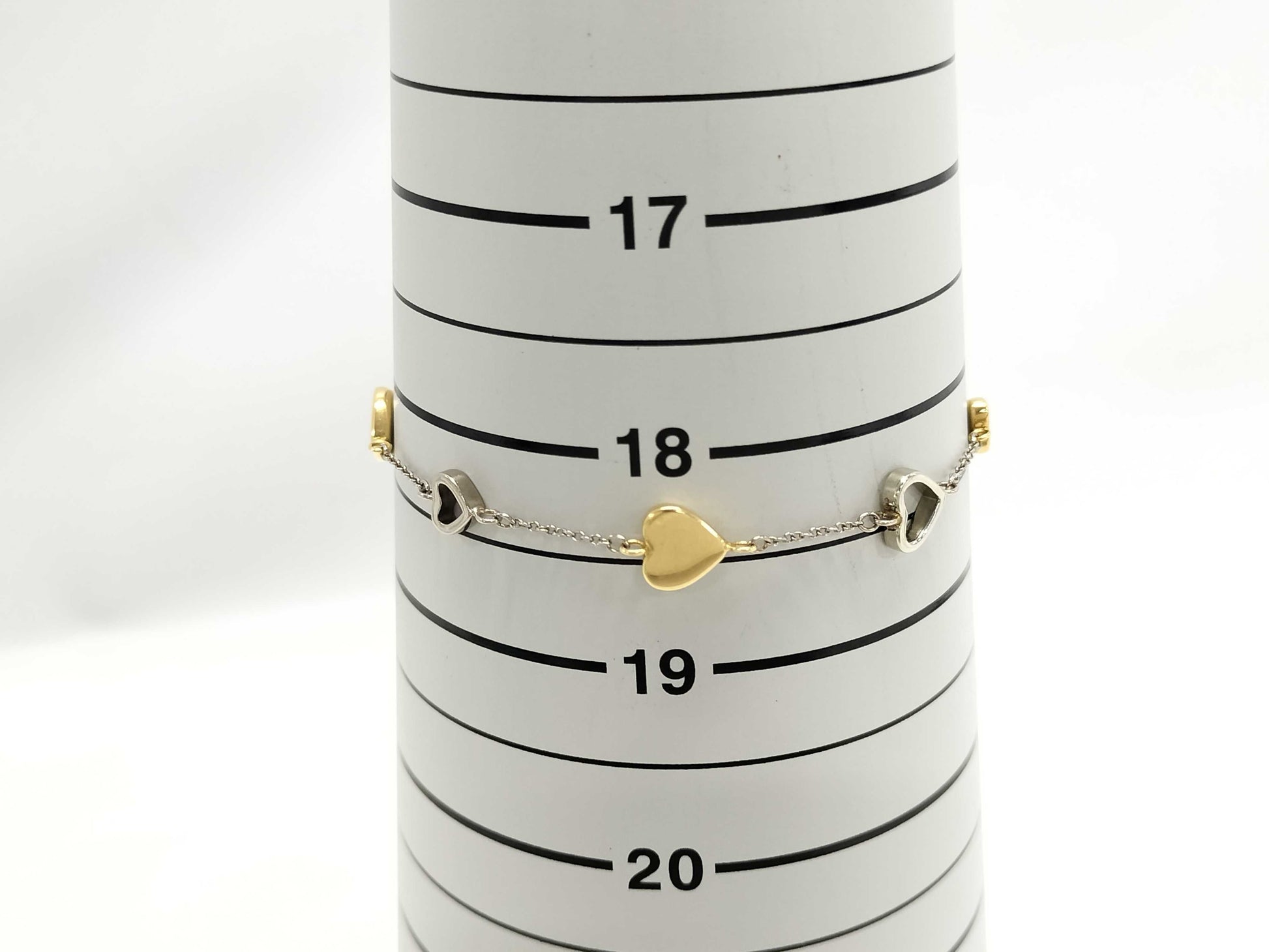 Tiffany & Co. Heart Bracelet/Bangle in Yellow Gold/White Gold 750 