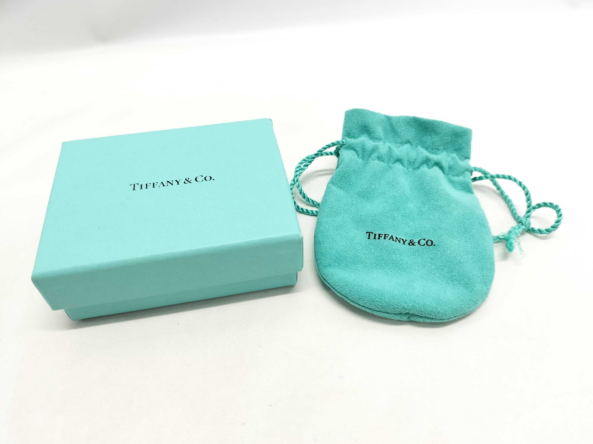 Tiffany & Co. Heart Bracelet/Bangle in Yellow Gold/White Gold 750 