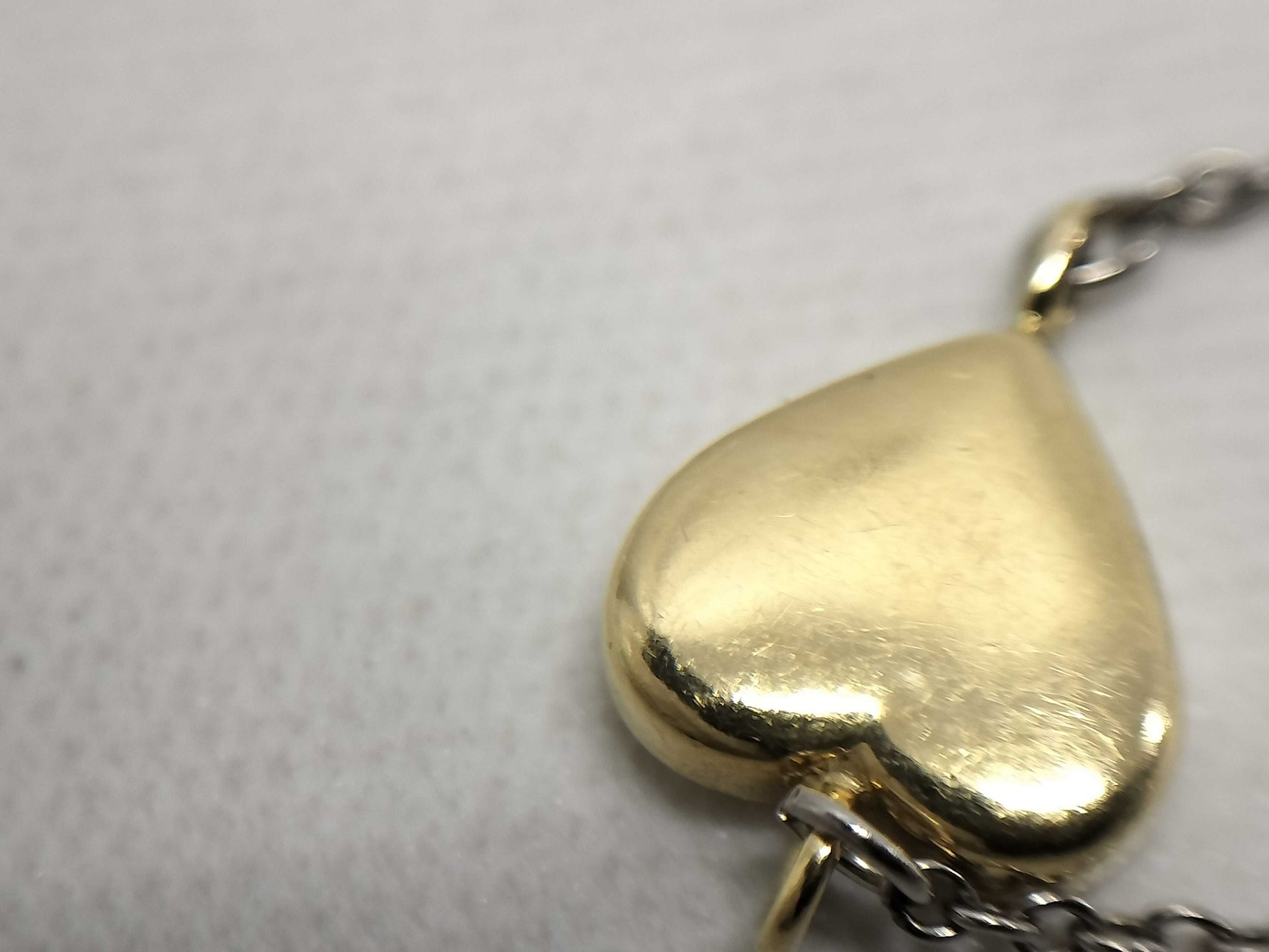 Tiffany & Co. Heart Bracelet/Bangle in Yellow Gold/White Gold 750 