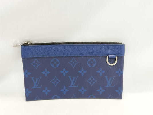 LOUIS VUITTON Taiga Rama Pochette Discovery PM Cobalt M30278 SP4119 Pouch