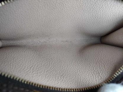 LOUIS VUITTON M47546 Monogram Louis Vuitton Monogram Pouch