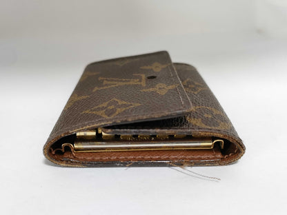 LOUIS VUITTON M62630 Monogram Louis Vuitton Monogram Multicle 6 M62630/MS0127 Key Case/Key Holder with Missing Button