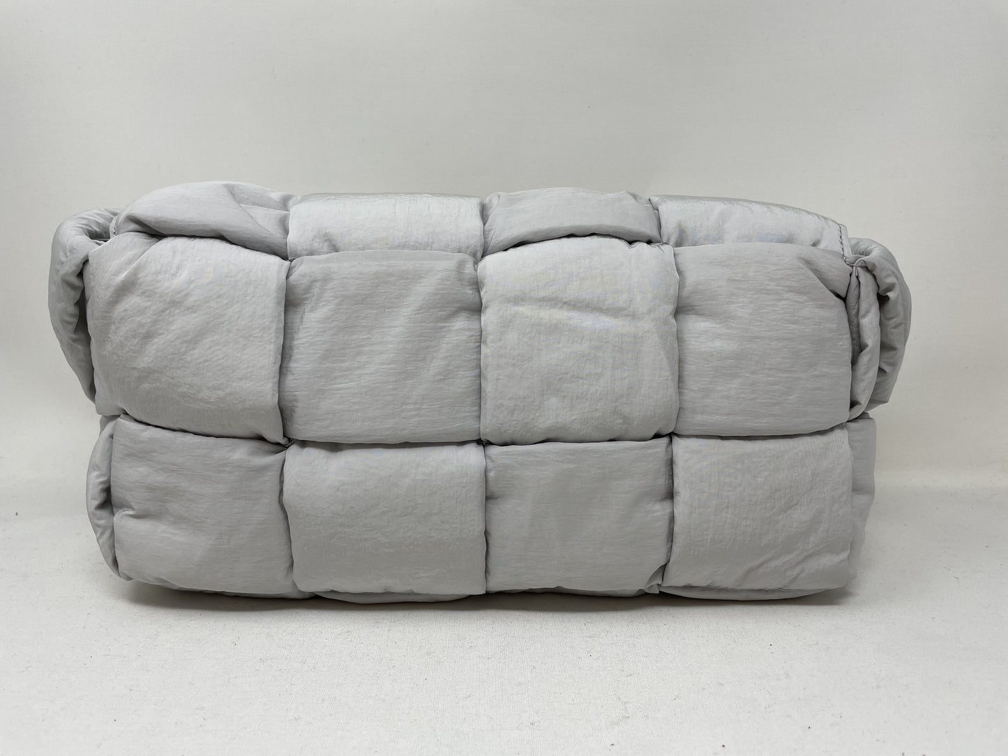 BOTTEGA VENETA Cassette Intrecciato Shoulder Bag