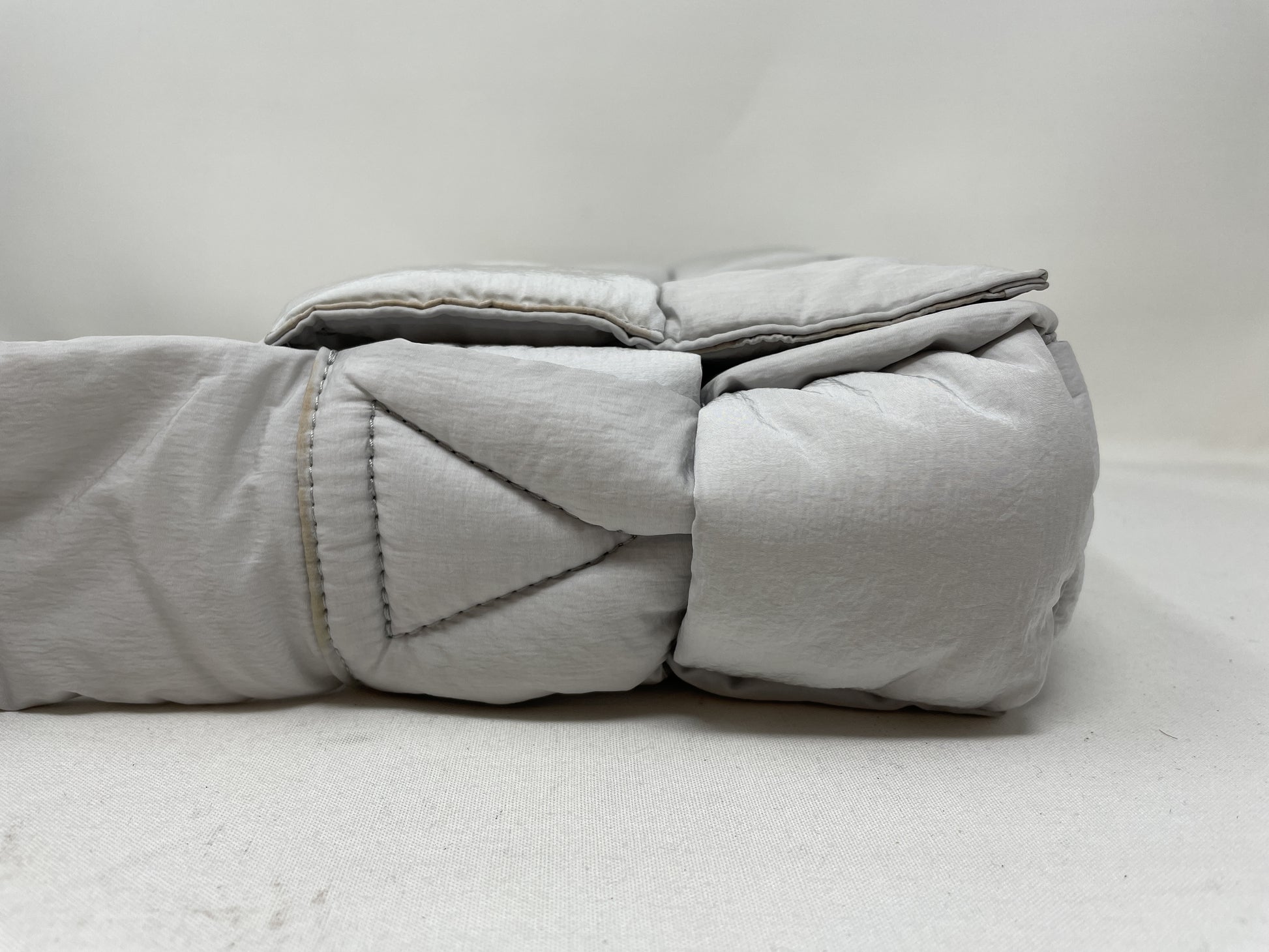 BOTTEGA VENETA Cassette Intrecciato Shoulder Bag