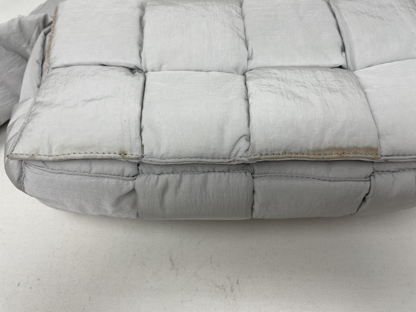 BOTTEGA VENETA Cassette Intrecciato Shoulder Bag