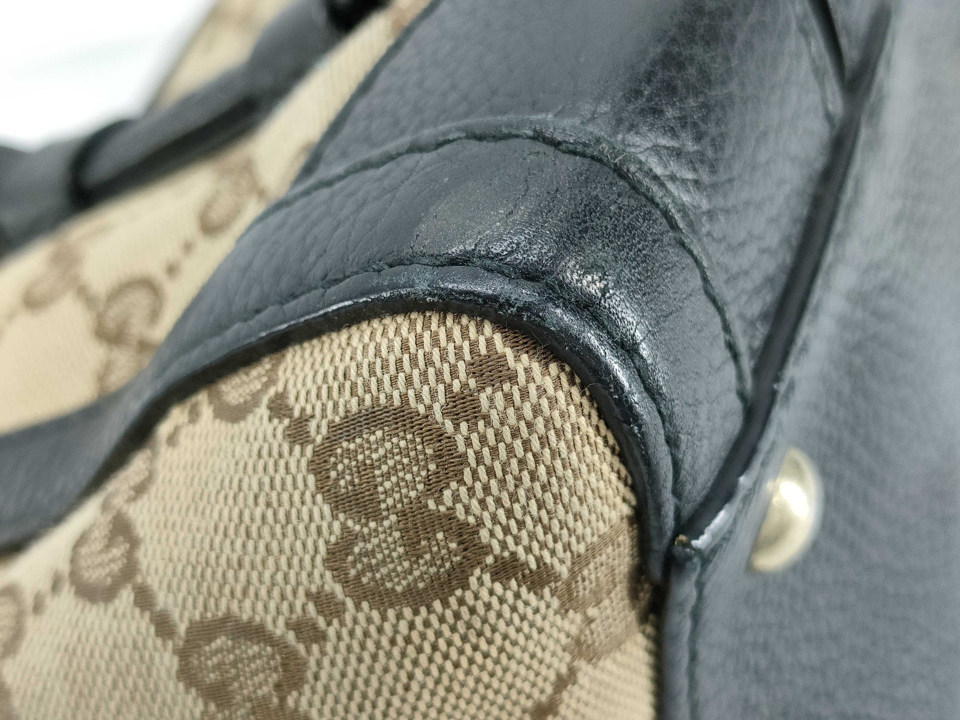 GUCCI GG Canvas Boston Bag with GG Pattern