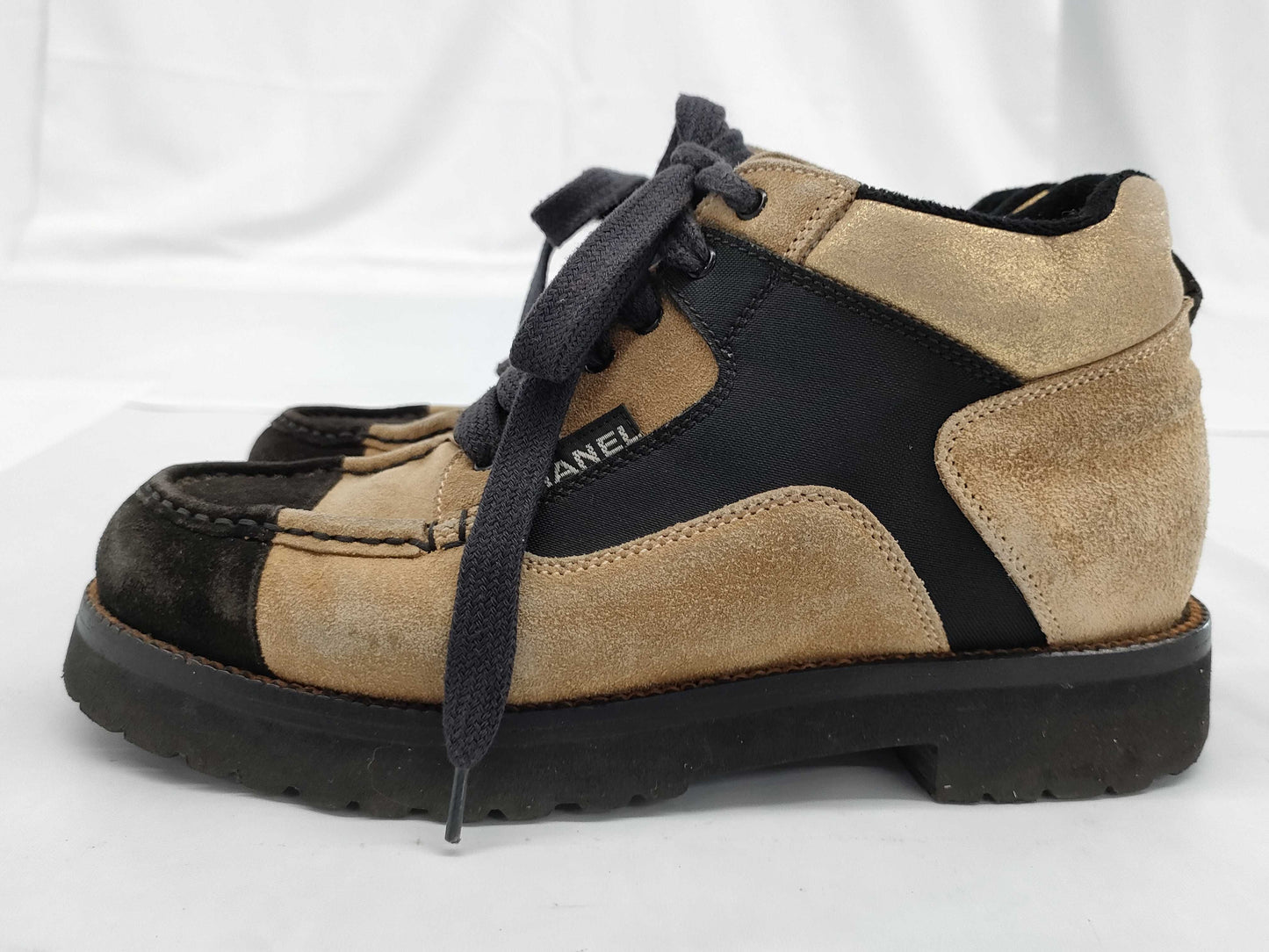 CHANEL suede high-top sneakers, size 35