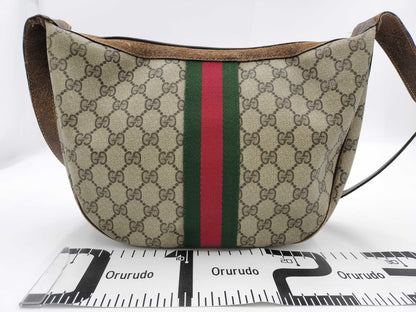 GUCCI GG Supreme Sherry Shoulder Bag