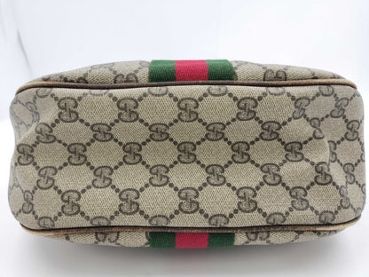 GUCCI GG Supreme Sherry Shoulder Bag