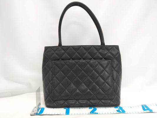 CHANEL Caviar Skin Tote Bag, Reproduction Tote Bag, Large Coco Mark, Matelasse, Black Tote Bag