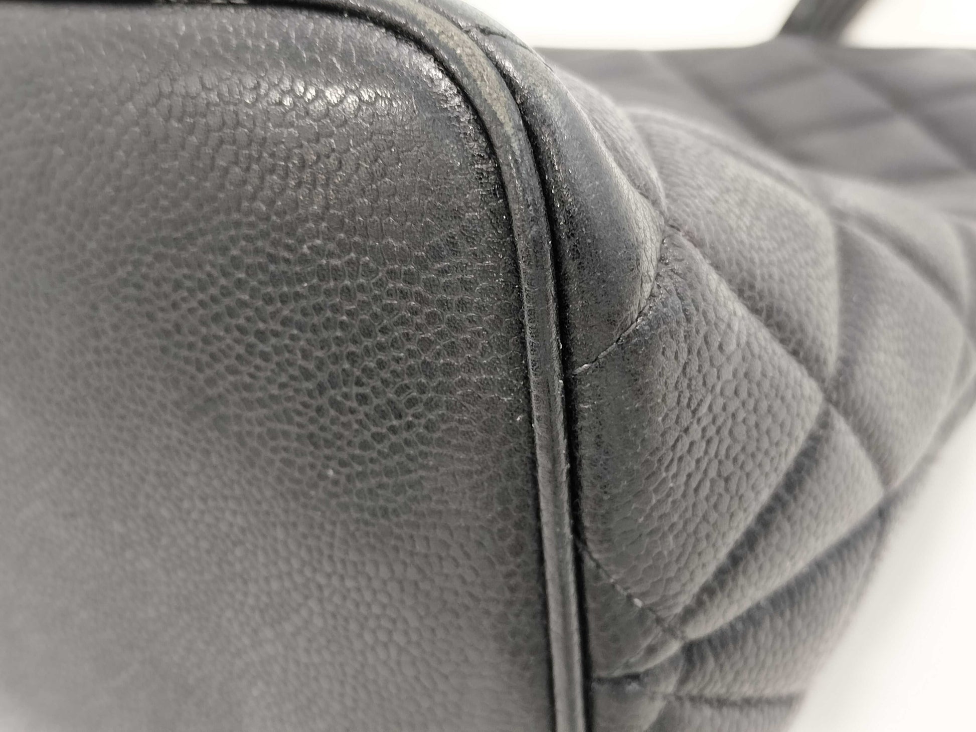 CHANEL Caviar Skin Tote Bag, Reproduction Tote Bag, Large Coco Mark, Matelasse, Black Tote Bag