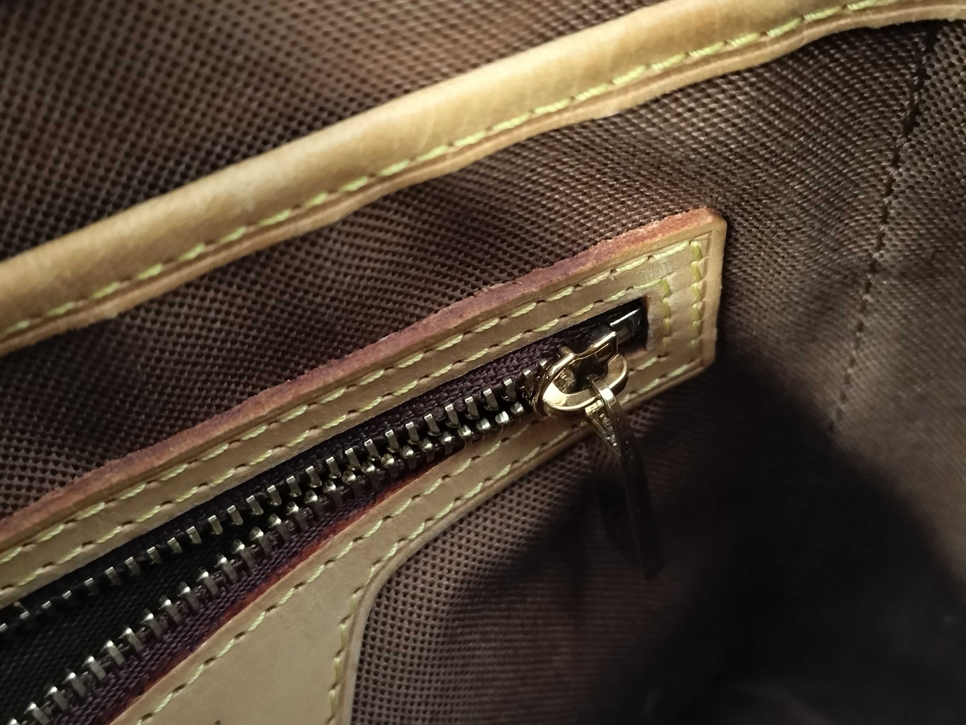 LOUIS VUITTON LV bag handbag