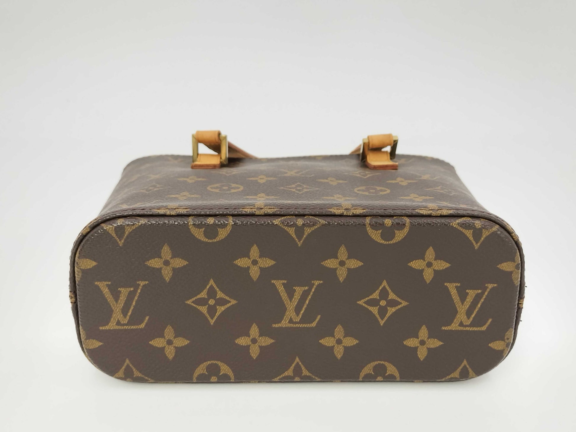 LOUIS VUITTON LV bag handbag